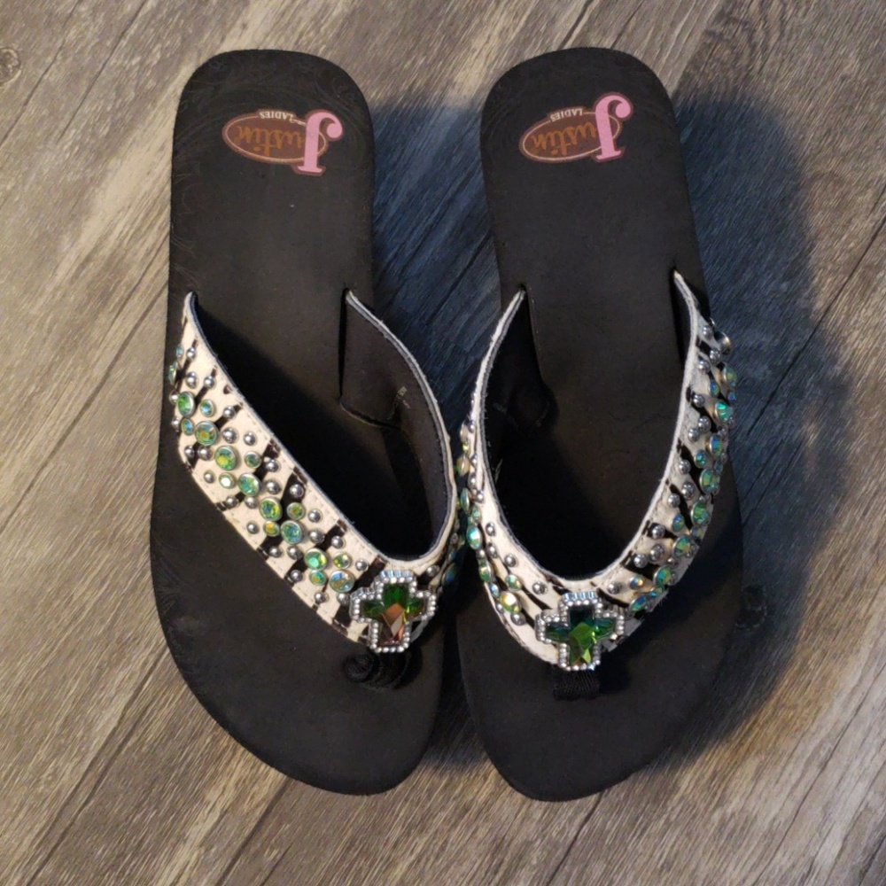 Justin sandals